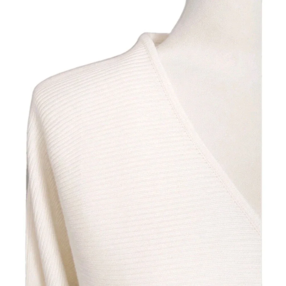 Minimalist Cream Ribbed Dolman V-Neck Sweater Vila Milano Women’s M/L